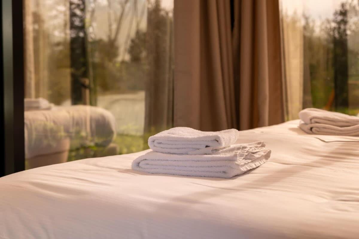 Oeoed Sunrise At Buitenplaats Zeeuwse Holiday home *